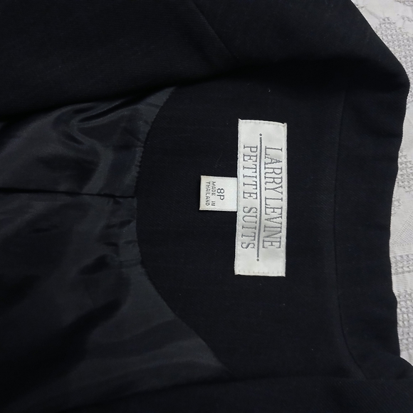 Larry Levine black Blazer Jacket 4 buttons size 8P - Picture 6 of 8